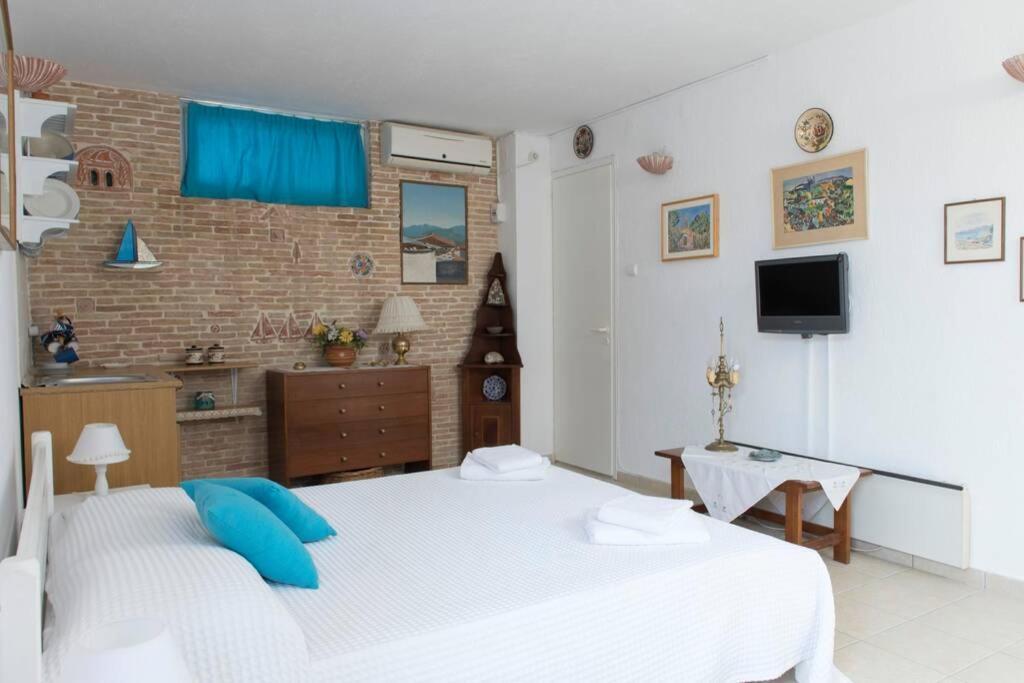 Vagia  Palmaya Villa, Unique Seafront Experience מראה חיצוני תמונה